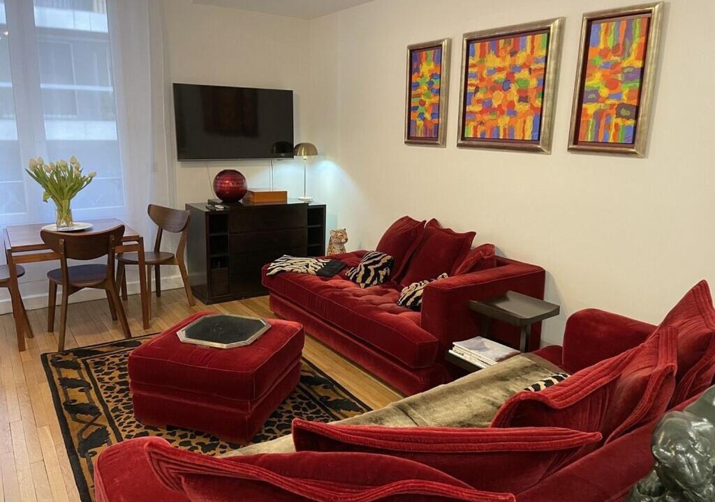 Photo of Livingroom in Chaillot