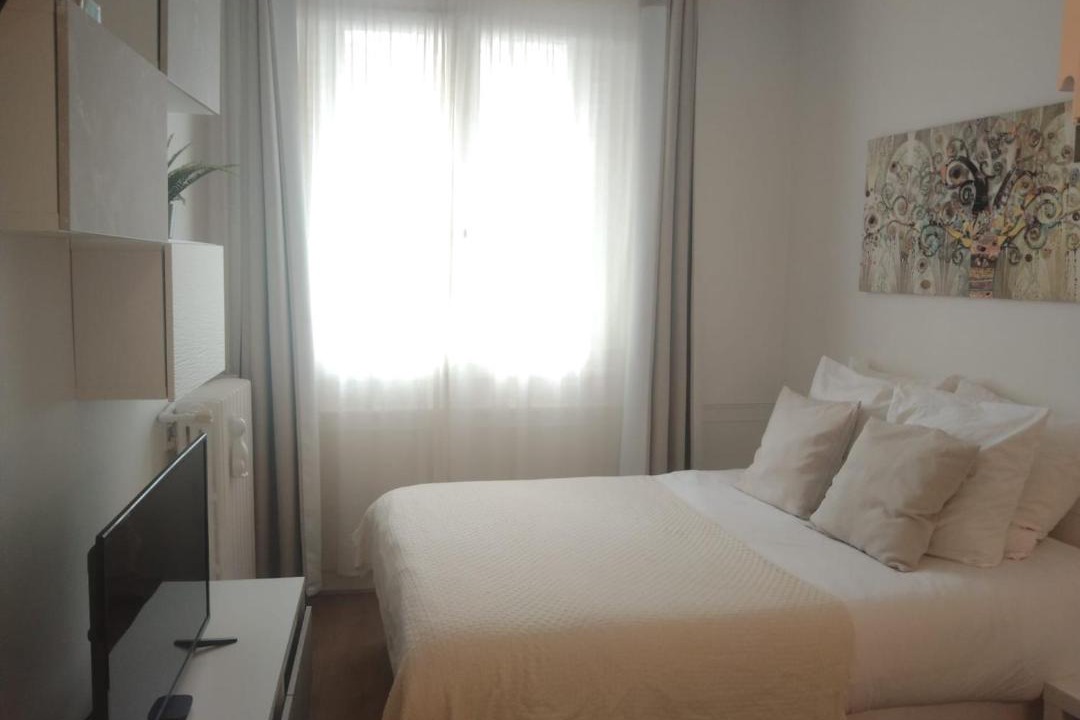 Photo of Bedroom in 16th Arrondissement