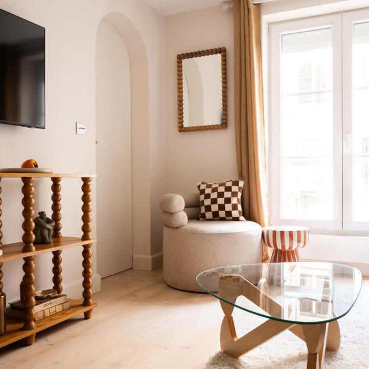 Photo of Livingroom in Quartier de la Place-Vendome