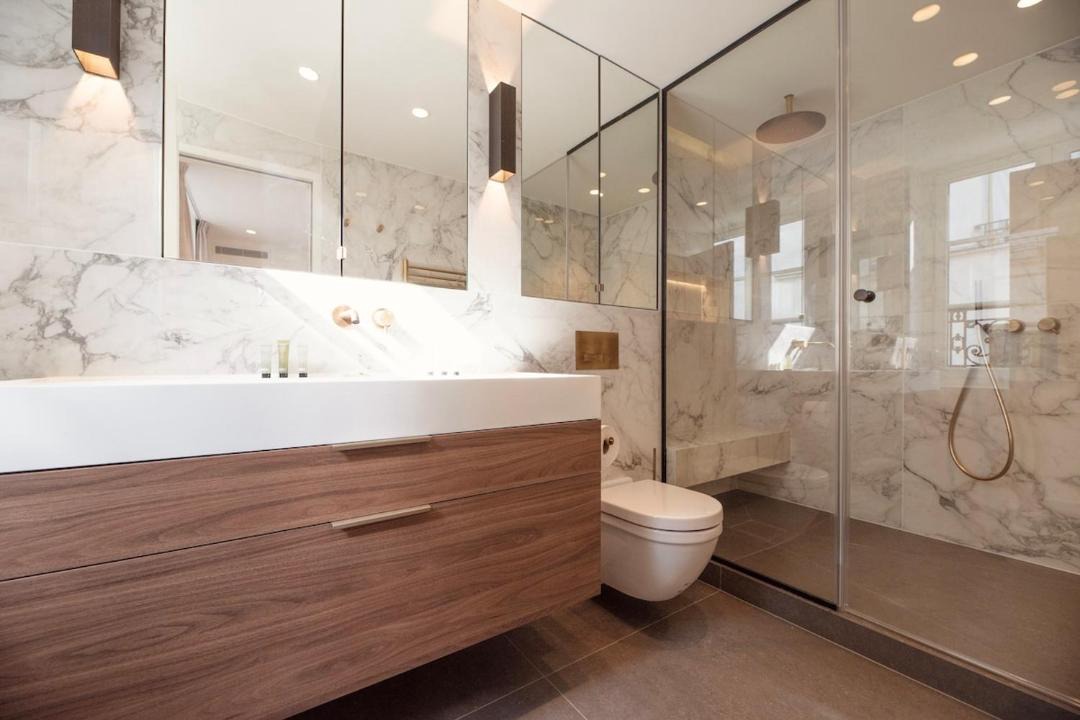Photo of Bathroom in Quartier de la Place-Vendome