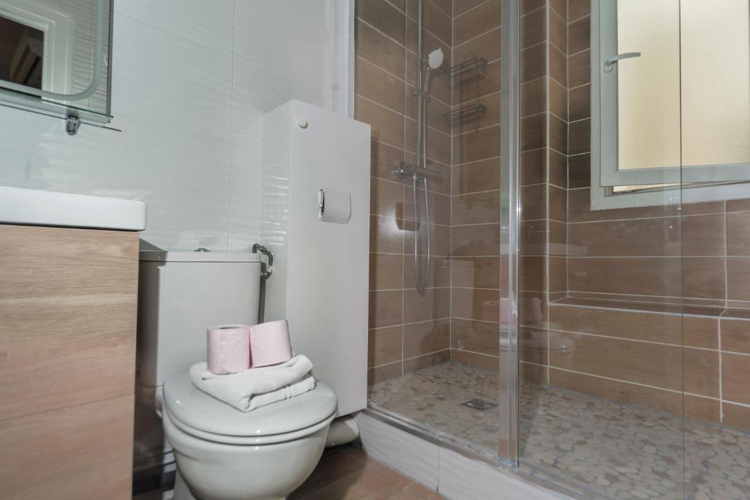 Photo of Bathroom in Sorbonne