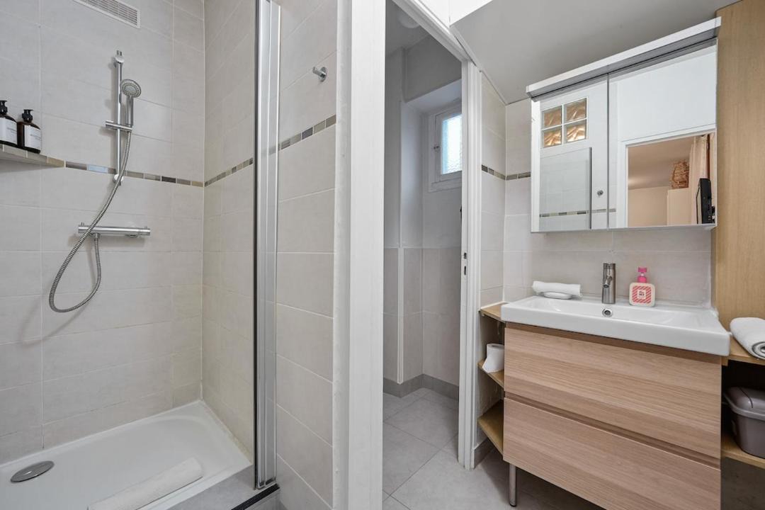 Photo of Bathroom in Adamville