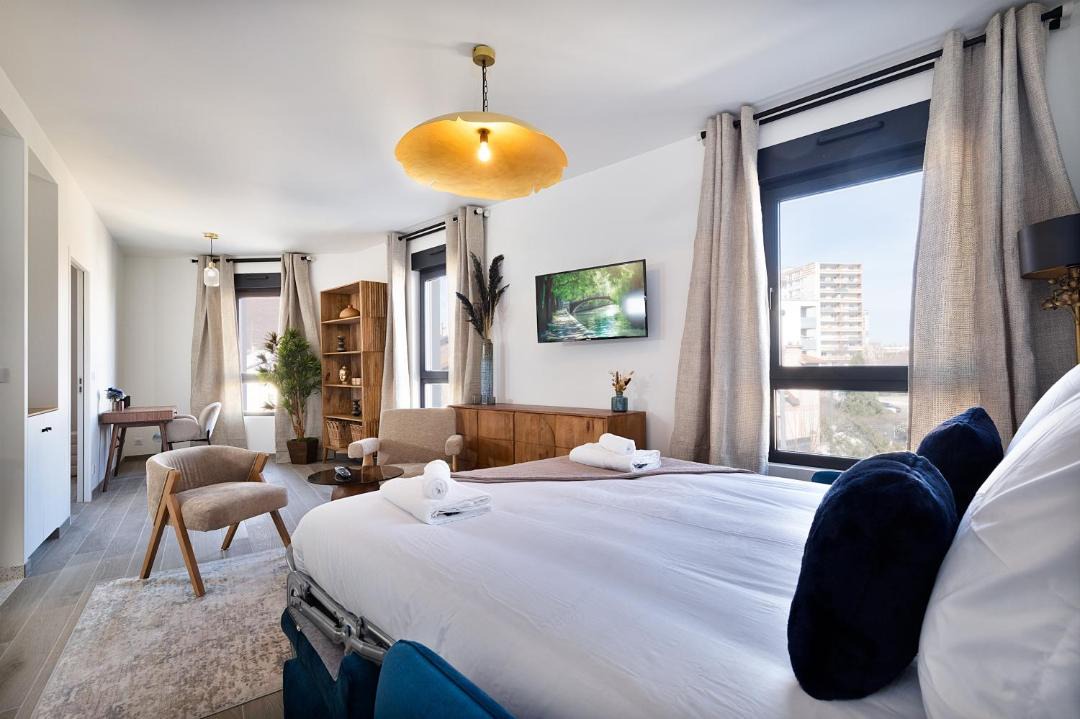 Photo of Bedroom in Asnieres-sur-Seine