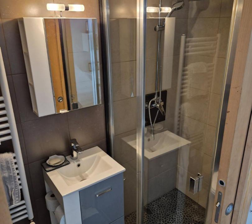 Photo of Bathroom in Champigny-sur-Marne