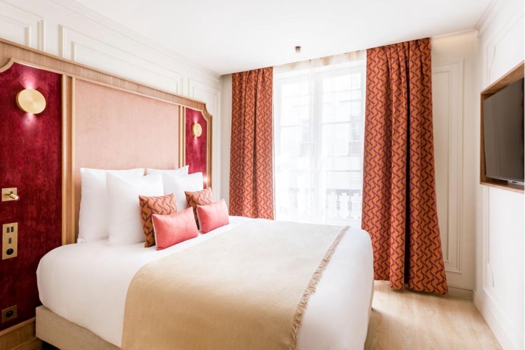 Photo of Bedroom in 3rd Arrondissement
