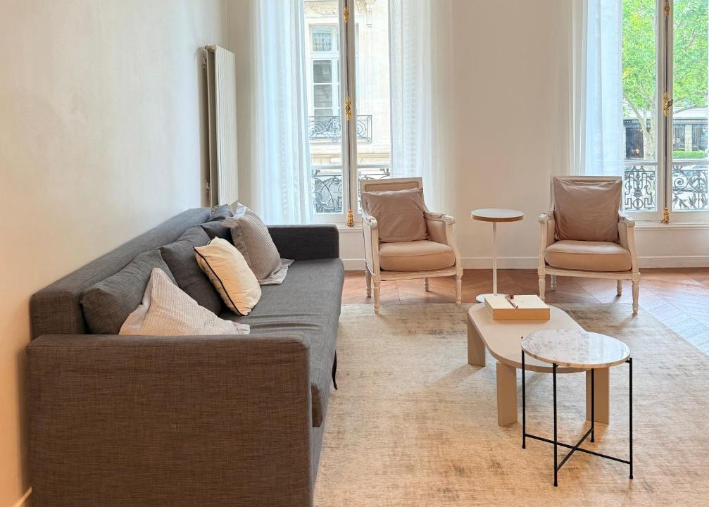 Photo of Livingroom in Faubourg-du-Roule