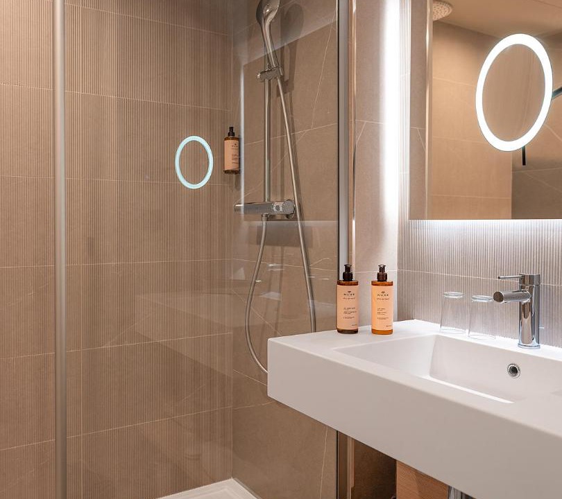 Photo of Bathroom in Parchamp–Albert Kahn