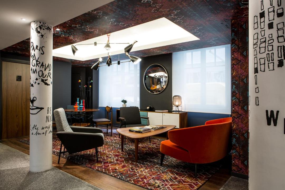 Photo of Livingroom in Quartier de la Folie-Mericourt
