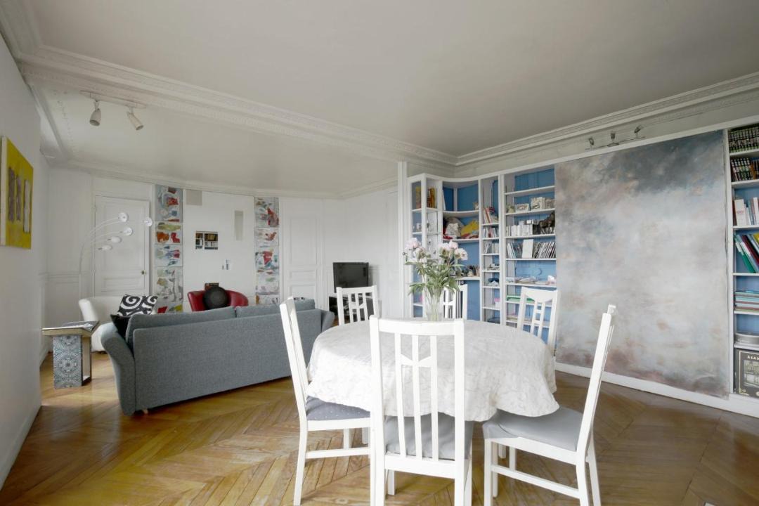 Photo of Livingroom in Chaillot