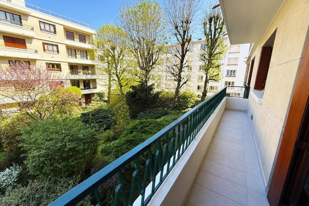 Photo of Patio Balcony in Joinville-le-Pont