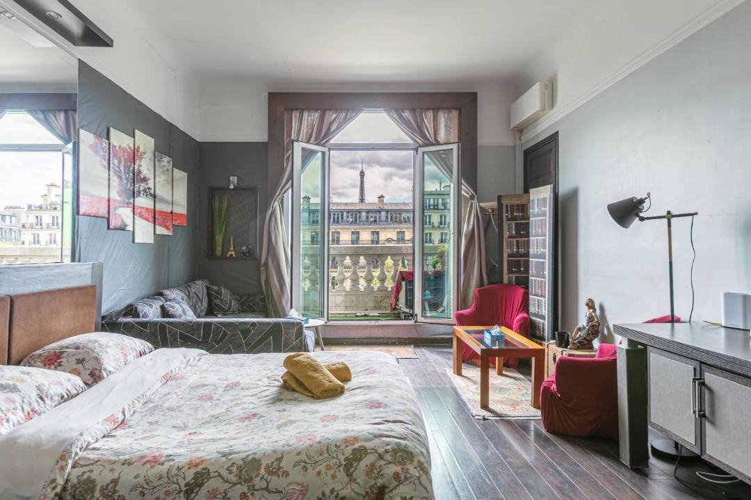 Photo of Bedroom in Faubourg-du-Roule