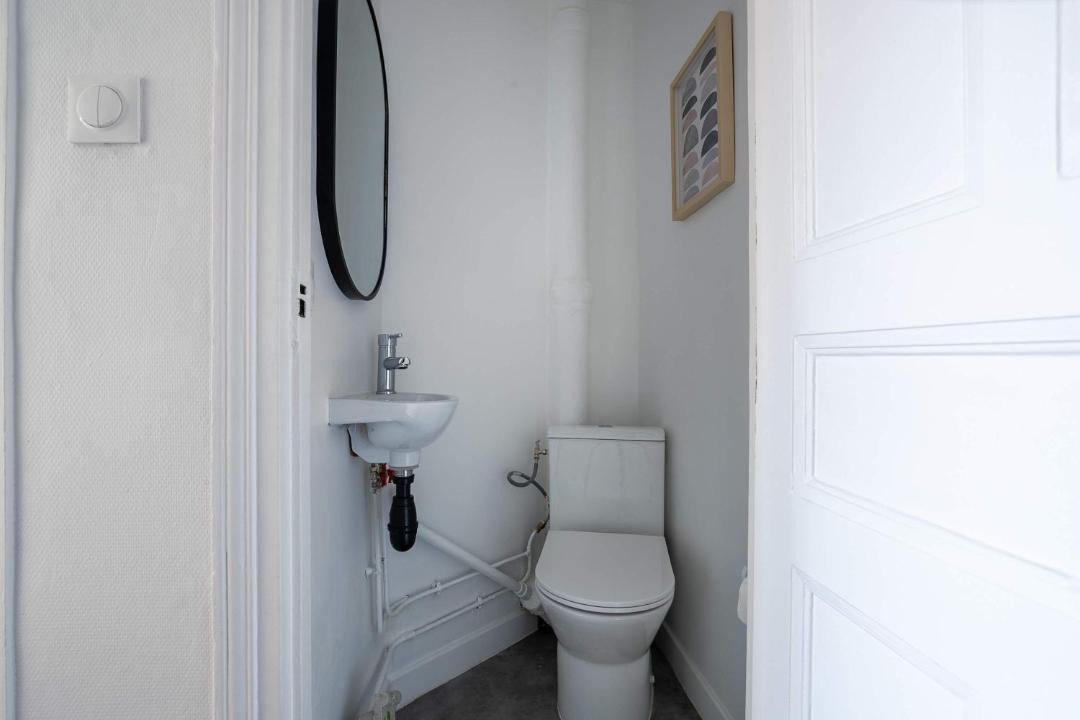 Photo of Bathroom in Asnieres-sur-Seine