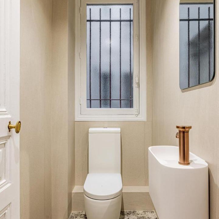 Photo of Bathroom in 16th Arrondissement