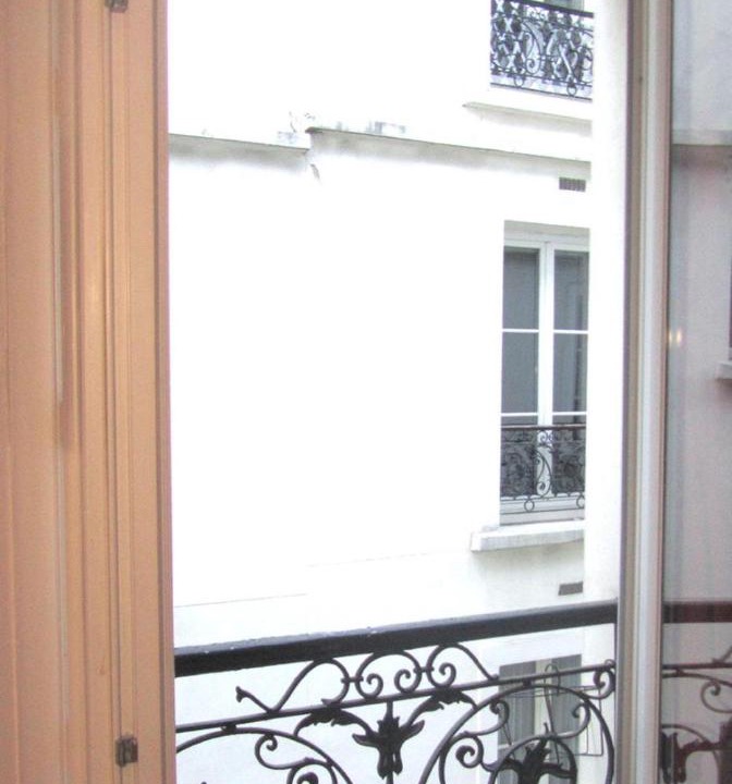 Photo of Patio Balcony in Garches