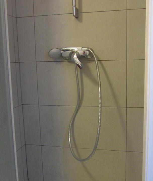 Photo of Bathroom in Garches
