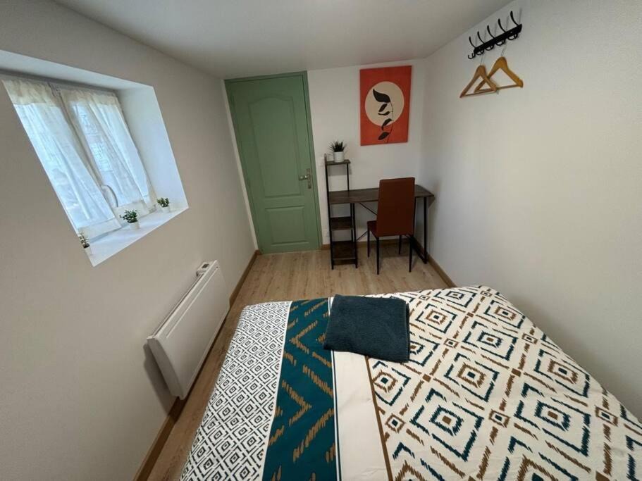 Photo of Bedroom in Bagneux