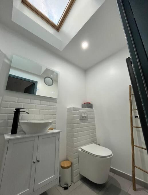 Photo of Bathroom in Bagneux