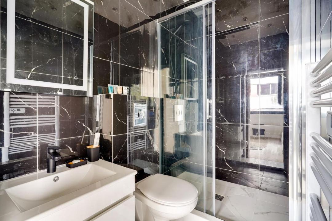 Photo of Bathroom in 12th Arrondissement