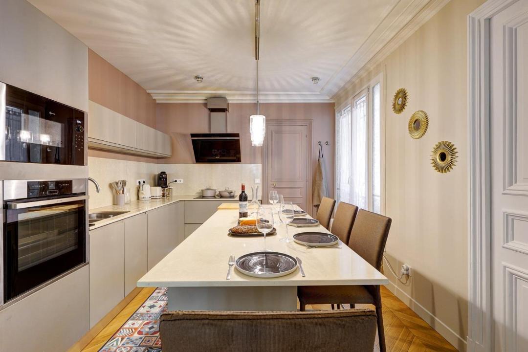 Photo of Kitchen in Quartier de la Folie-Mericourt