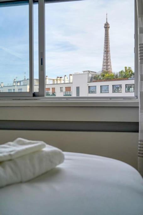 Photo of Others in Grenelle
