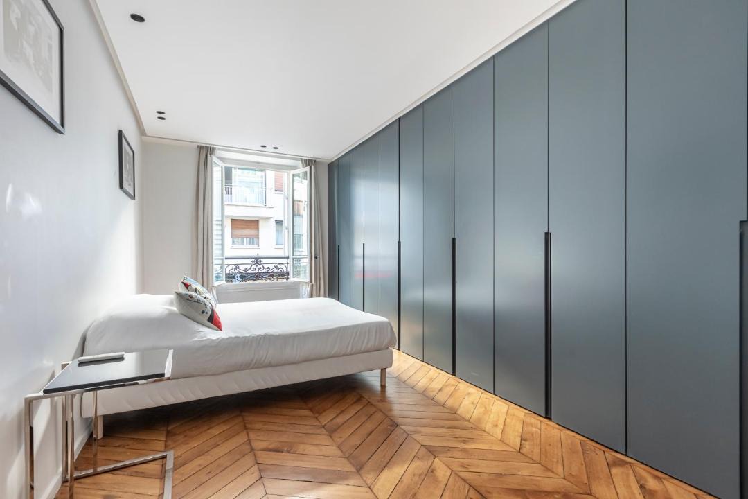 Photo of Bedroom in Chaillot