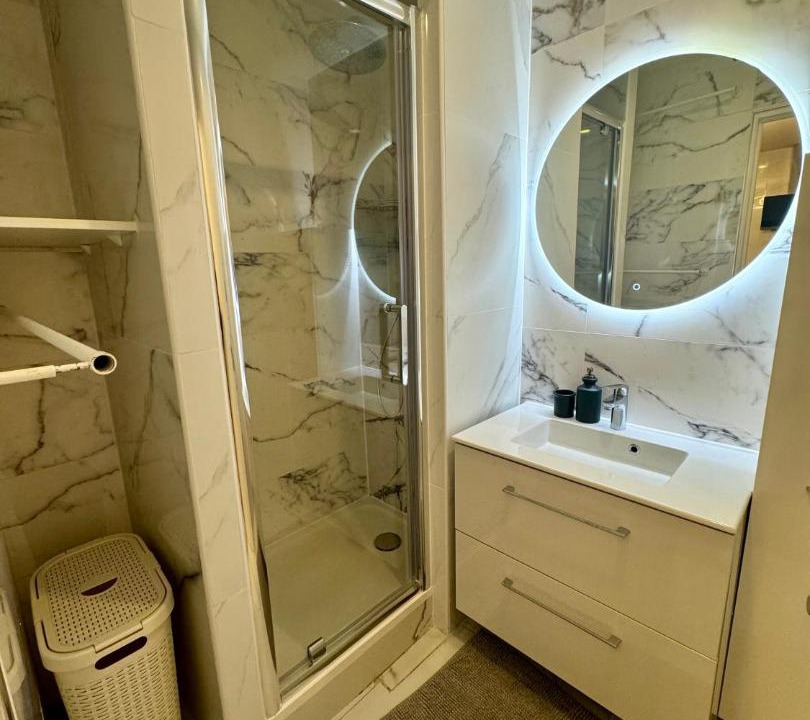 Photo of Bathroom in Les Halles