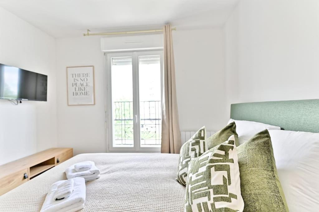 Photo of Bedroom in Montreuil