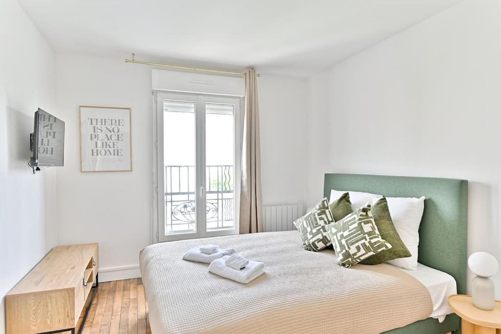 Photo of Bedroom in Montreuil