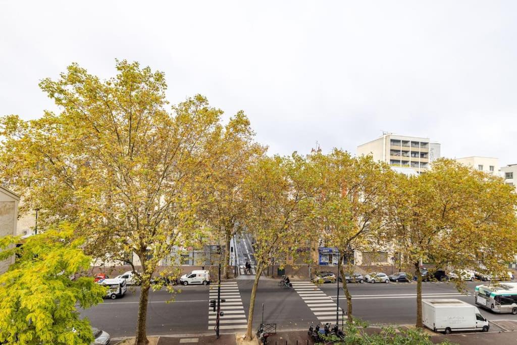 Photo of Others in Clichy