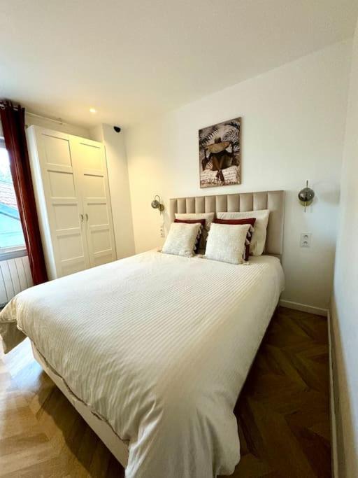 Photo of Bedroom in Livry-Gargan