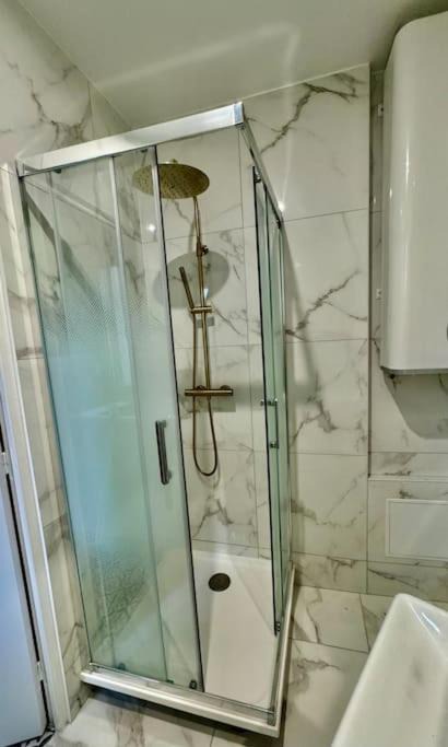 Photo of Bathroom in Livry-Gargan