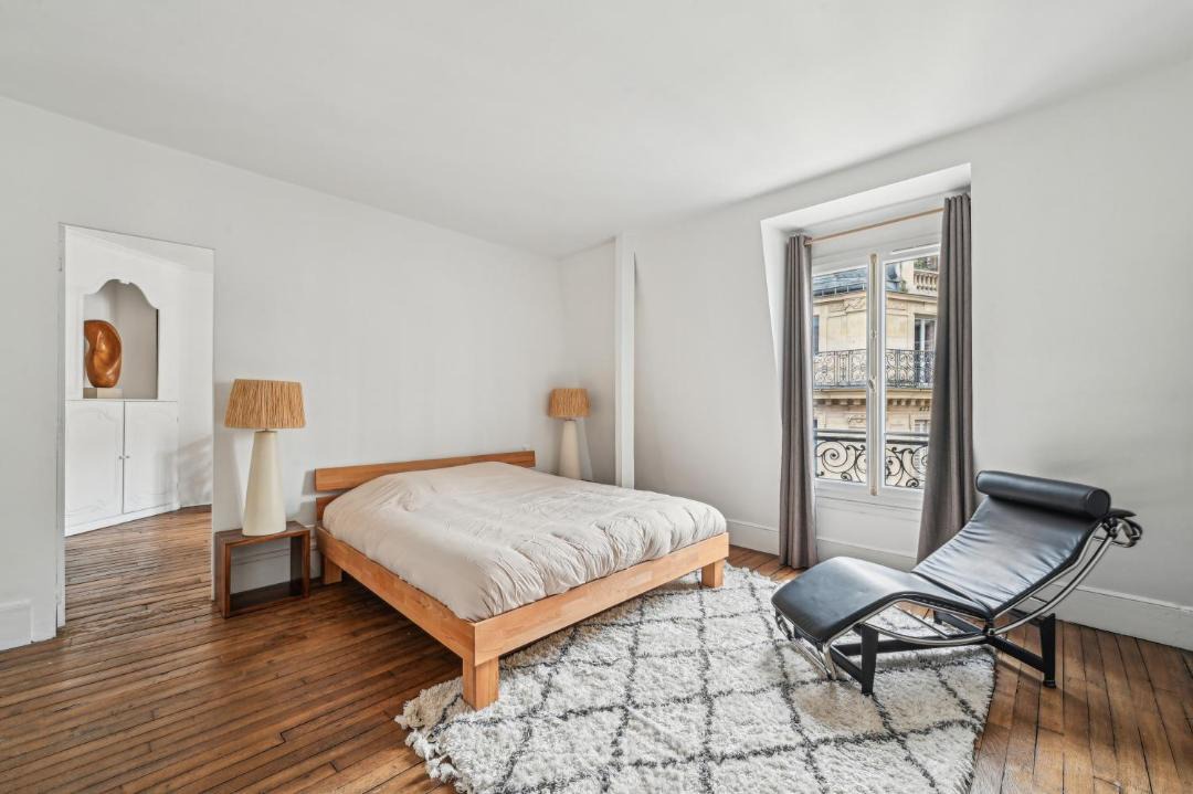 Photo of Bedroom in 16th Arrondissement