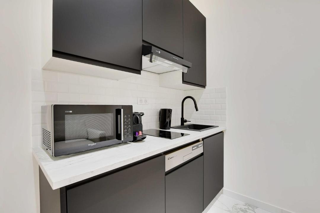 Photo of Kitchen in Quartier de la Folie-Mericourt