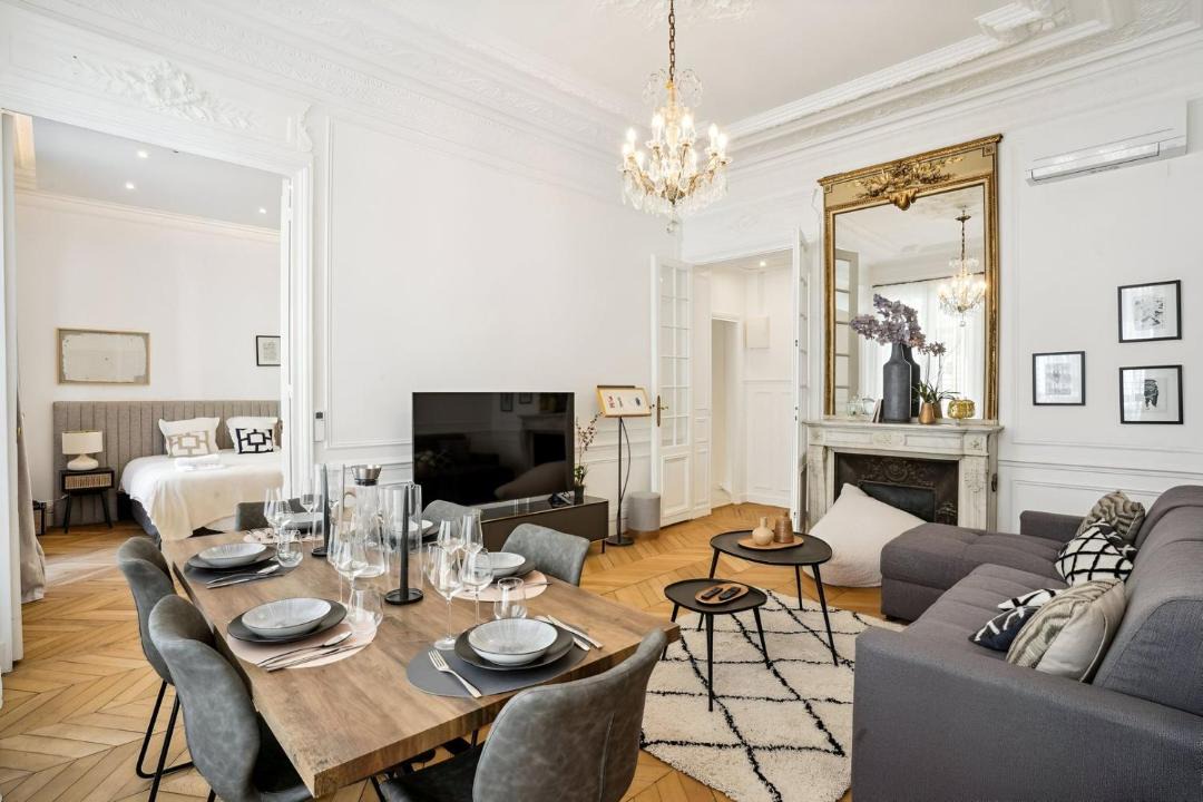 Photo of Livingroom in Chaillot