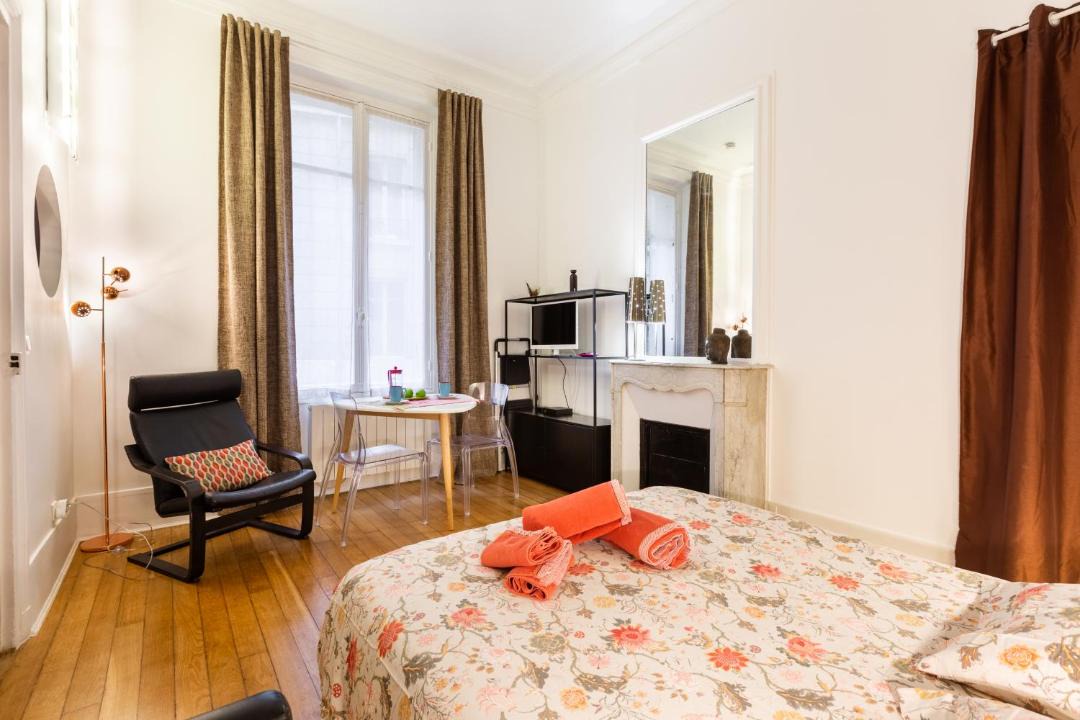 Photo of Bedroom in Quartier du Gros-Caillou