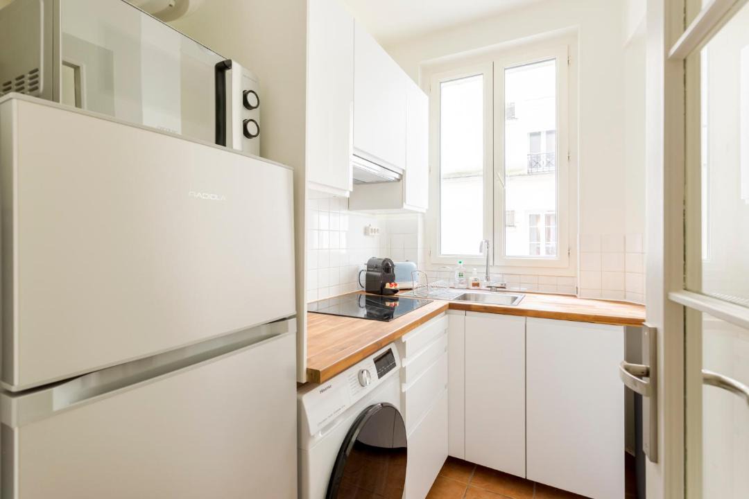 Photo of Kitchen in Quartier des Grandes-Carrieres