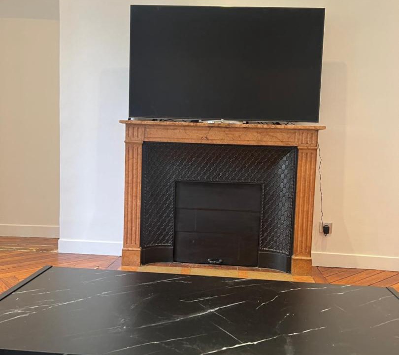Photo of Livingroom in 16th Arrondissement