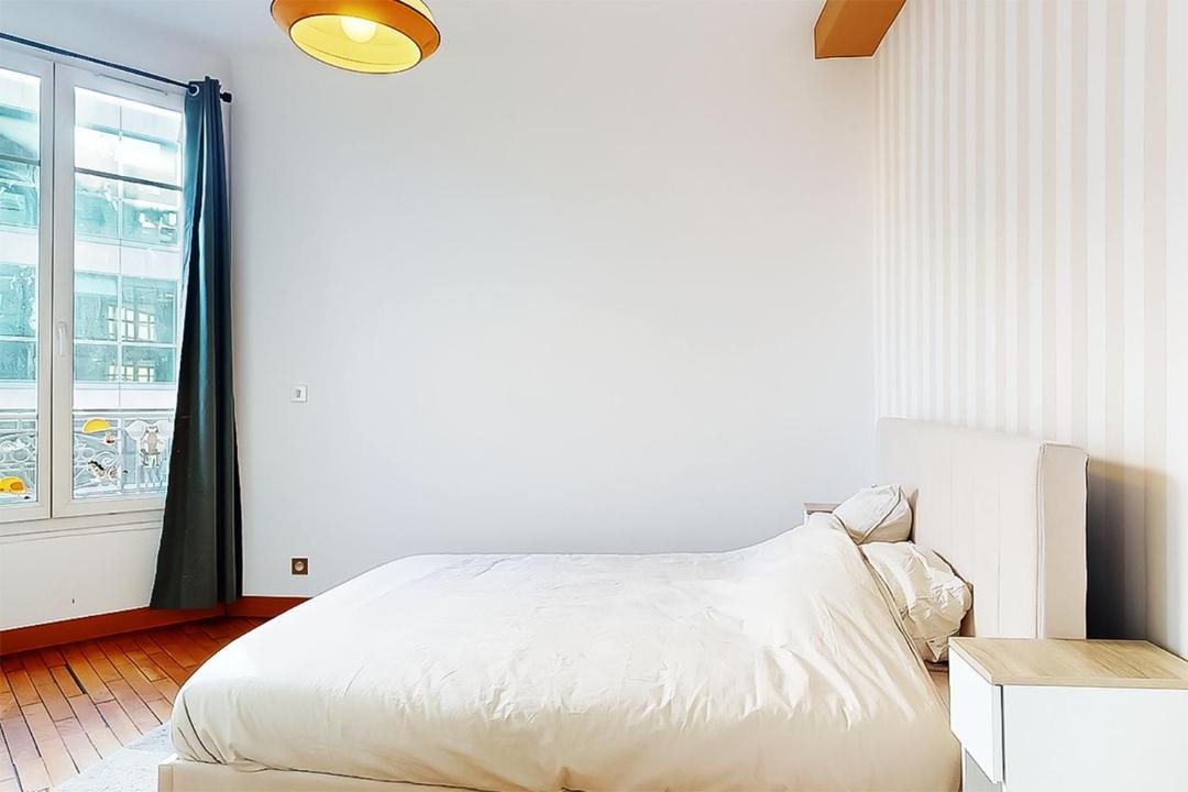 Photo of Bedroom in Clichy