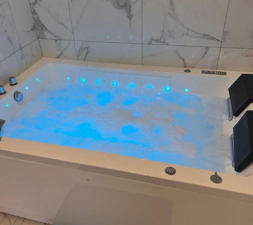 Photo of Bathroom in Les Pavillons-sous-Bois