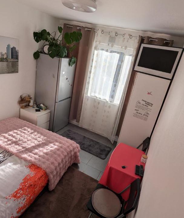 Photo of Bedroom in Montreuil