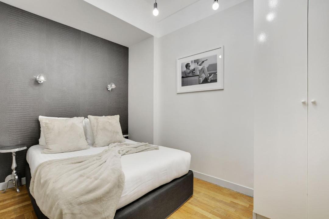 Photo of Bedroom in Saint-Merri