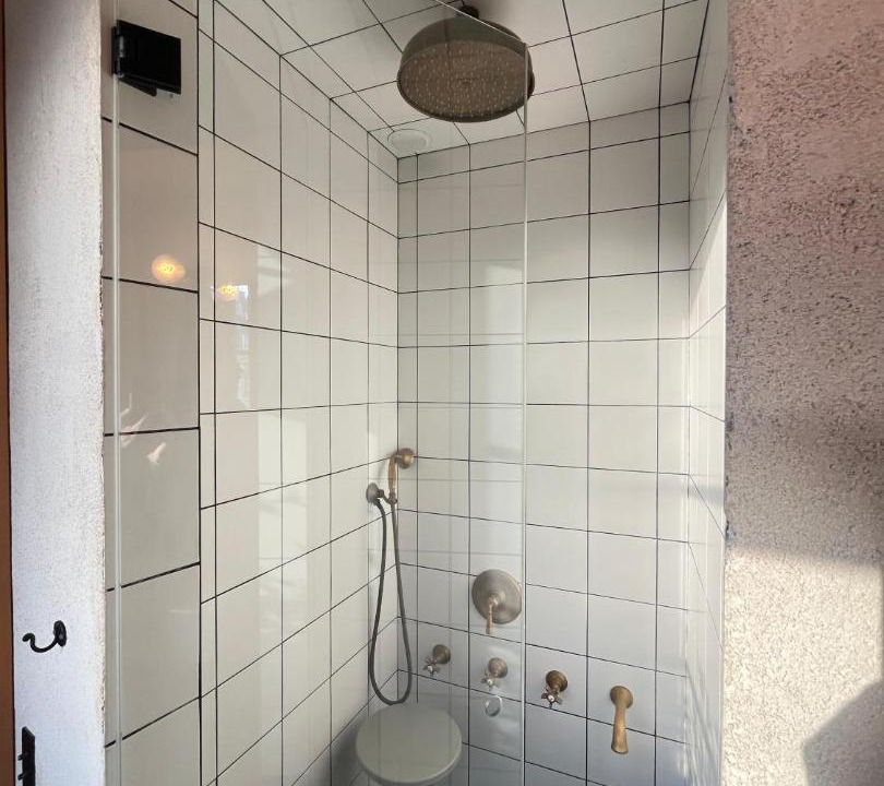Photo of Bathroom in Saint-Merri