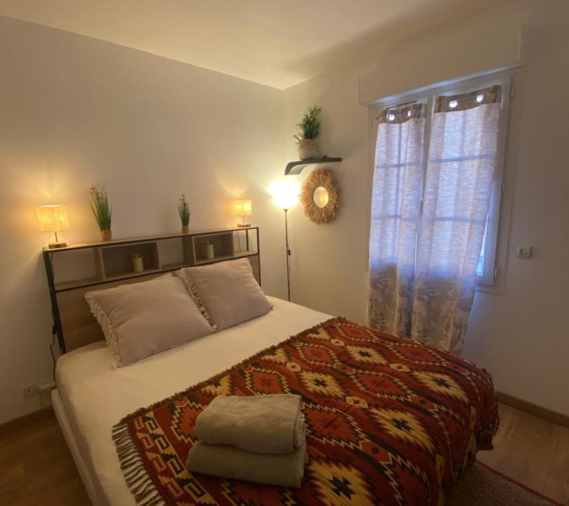 Photo of Bedroom in Asnieres-sur-Seine