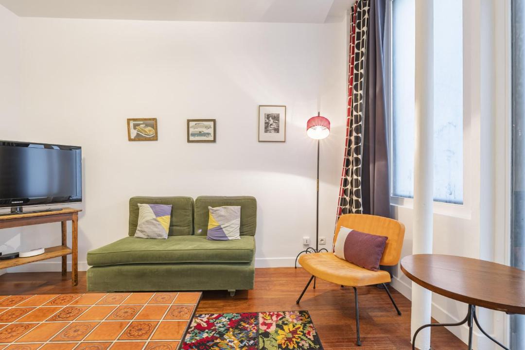 Photo of Livingroom in Quartier de la Folie-Mericourt