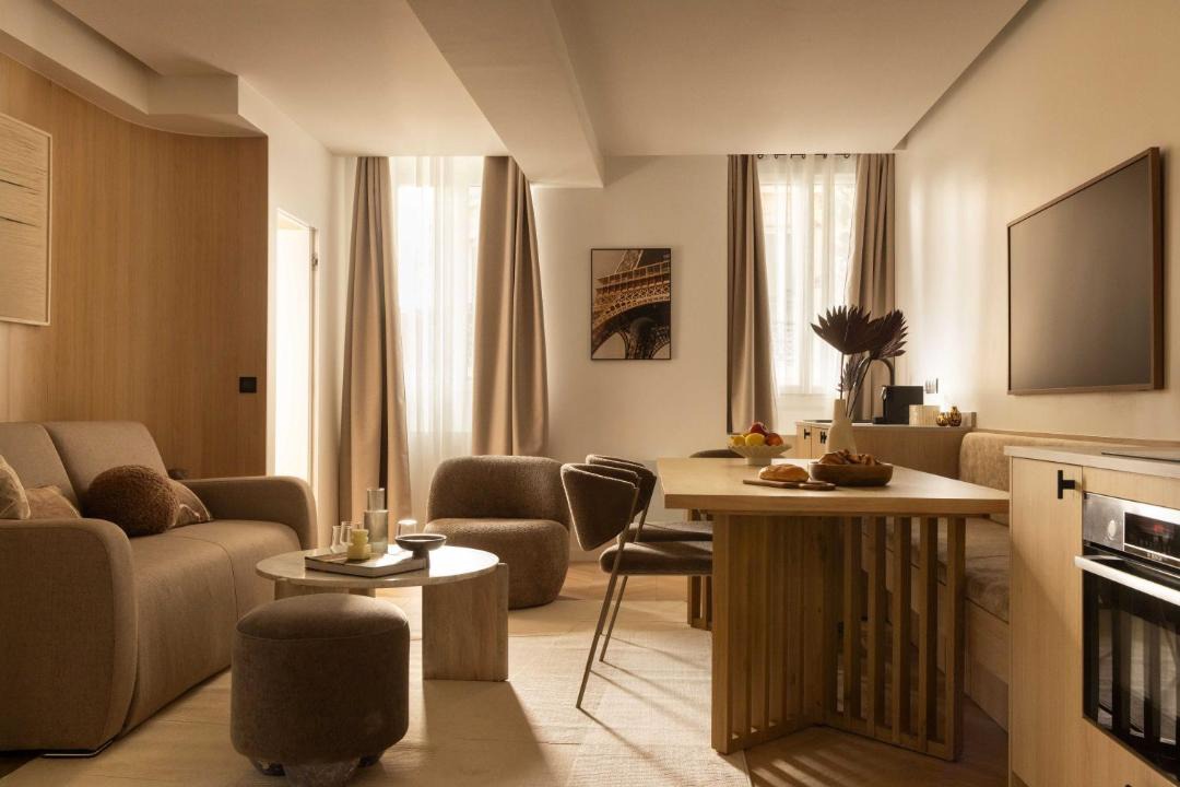 Photo of Livingroom in 10th Arrondissement