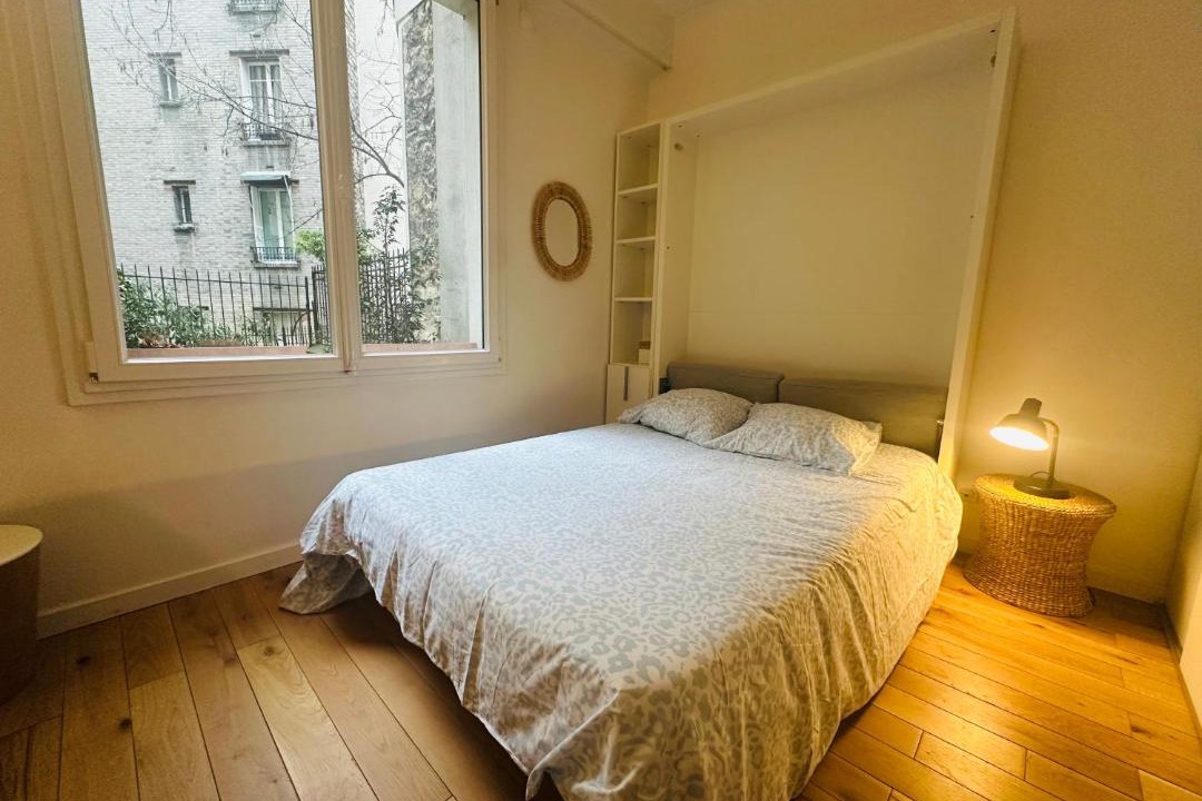 Photo of Bedroom in Passy