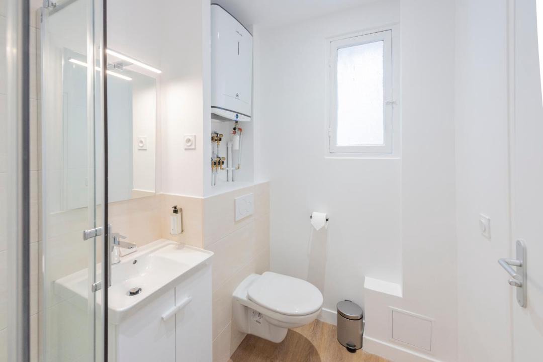 Photo of Bathroom in Hopital Saint-Louis