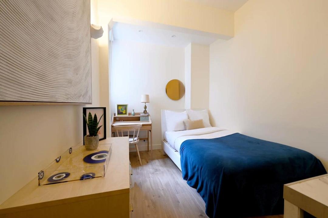 Photo of Bedroom in Champs-Elysees