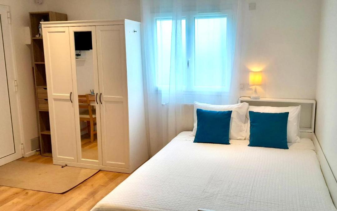 Photo of Bedroom in Les Boutareines