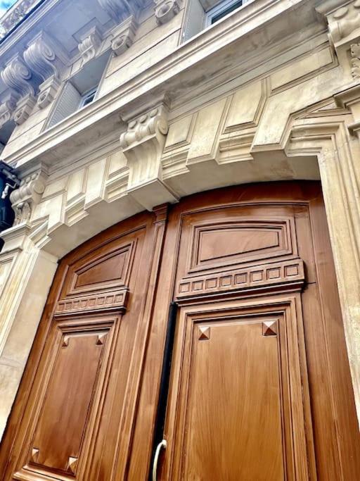 Photo of Others in Porte-Dauphine